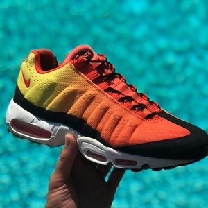 AIR MAX 95 “SUNSET”